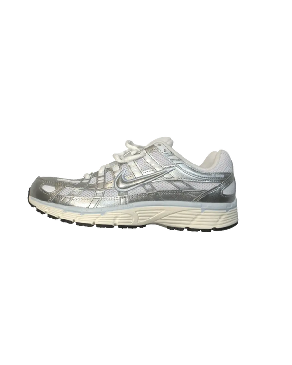 Nike - P-6000