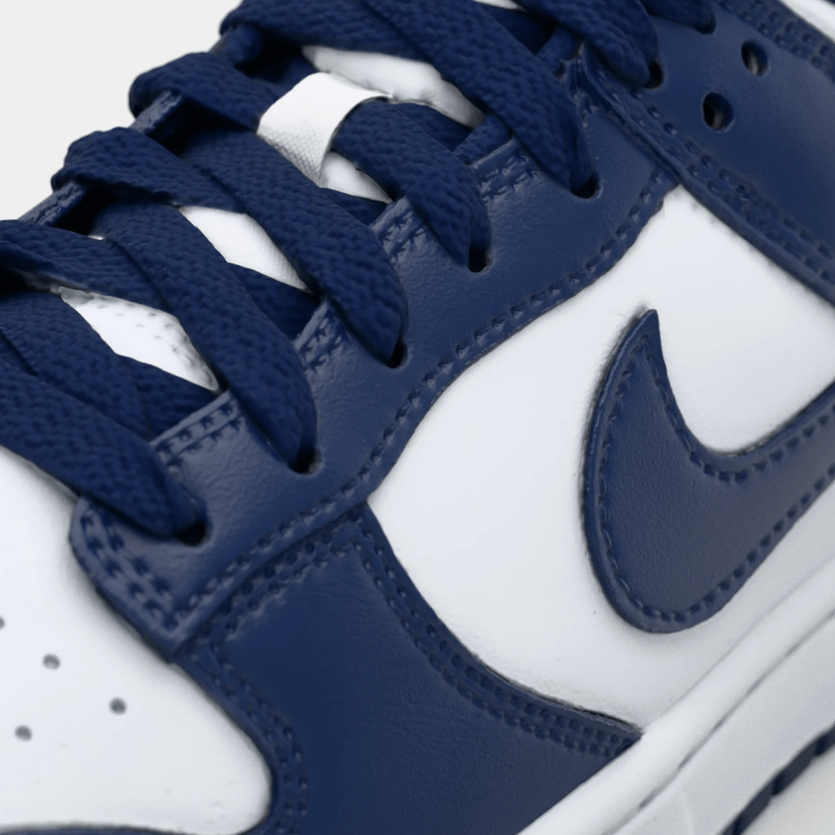 Nike - Dunk Low - Bloc Magasin