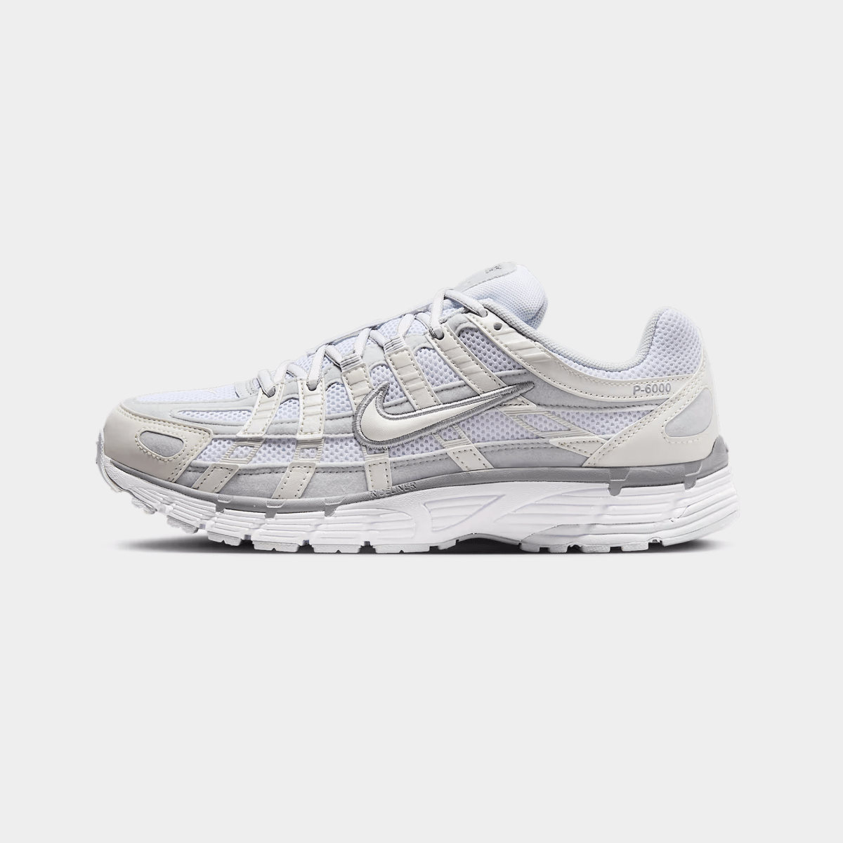 Nike - P - 6000 - Bloc Magasin