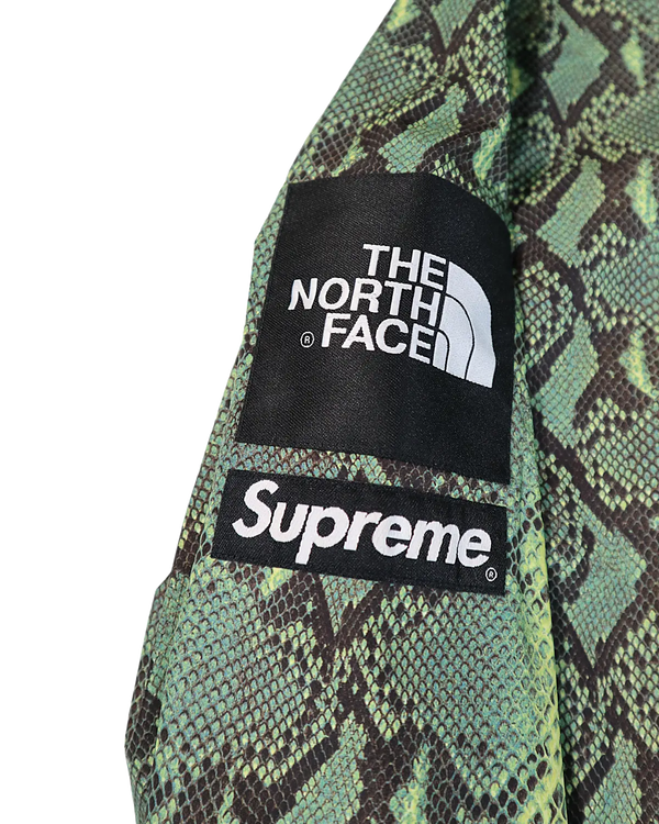 Supreme x The North Face - Snakeskin Taped Seam Coaches Jacket — vintage — view 3