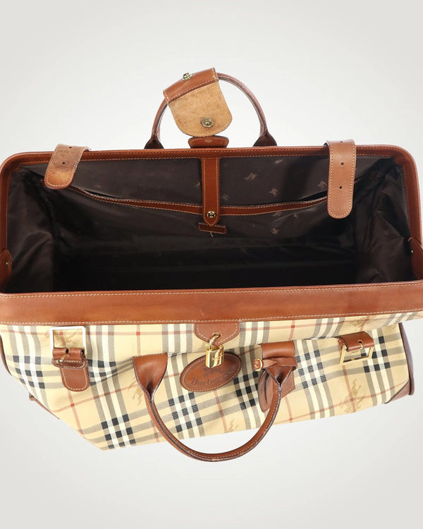 Burberry - Duffle Bag thumbnail 24