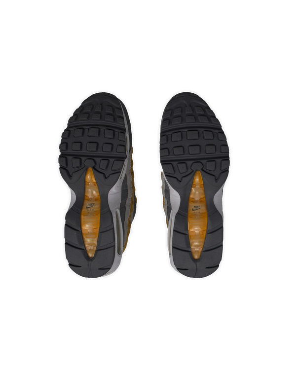 Nike - Air-Max 95 Essential thumbnail 4