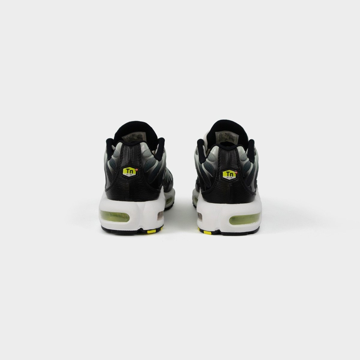 Nike - Air - Max Plus - Bloc Magasin