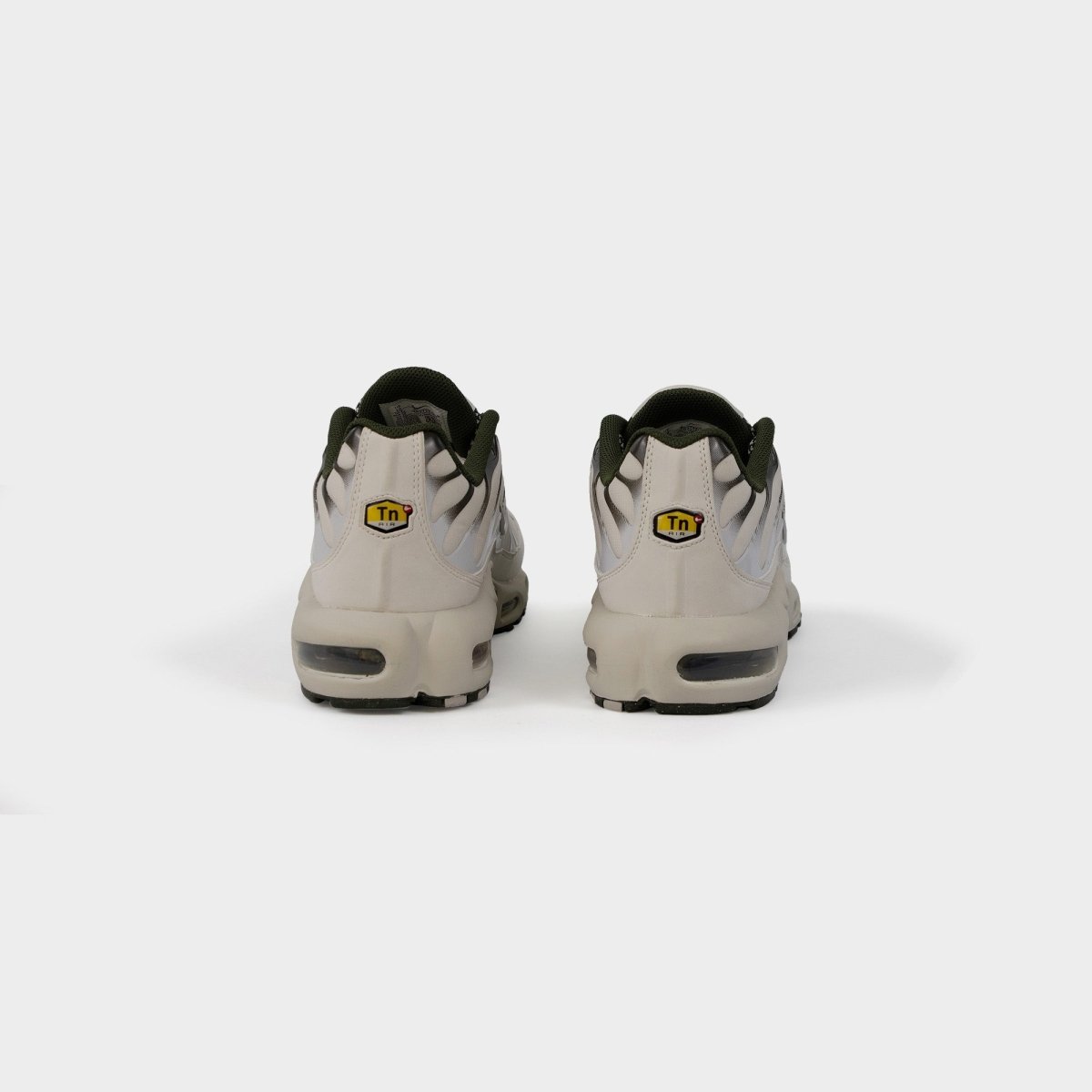 Nike - Air - Max Plus - Bloc Magasin