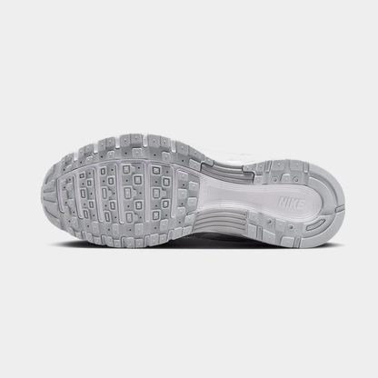 Nike - P - 6000 - Bloc Magasin